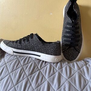 Rocket Dog Black Textured Sneakers